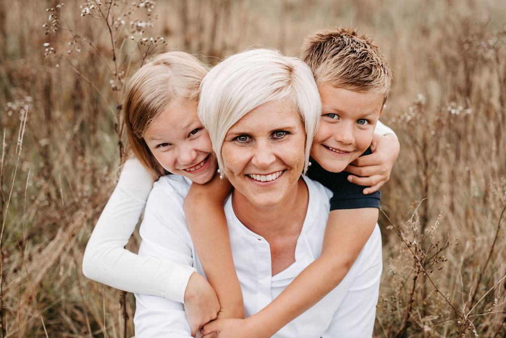 audele-fotografie-familie-herbstwiese (11)