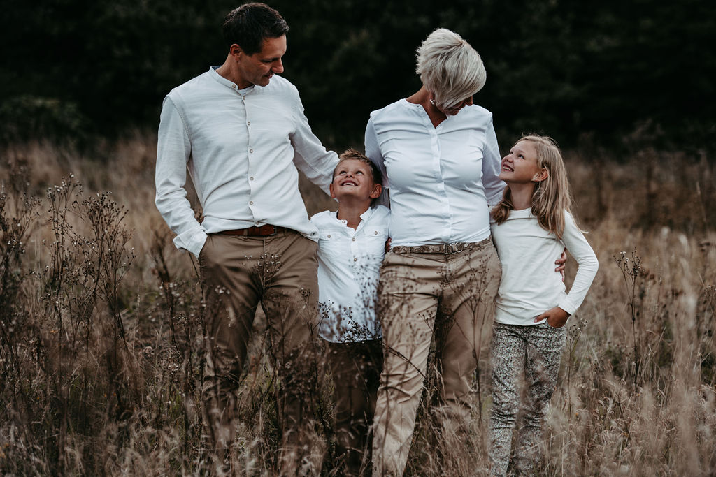 audele-fotografie-familie-herbstwiese (22)